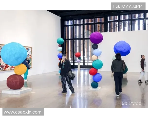 李泓澎：在艺术与科技交汇处探索创新的无限可能性